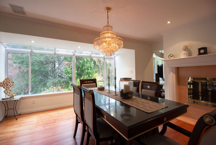 For Rent: Elegant 4 Bed 3 Bath House in South Surrey (Elgin Chantrell) 出租:南素裏Elgin好校區高雅4睡房3衛浴獨立別墅近海灘 | Selling & Managing Vancouver Real Estate