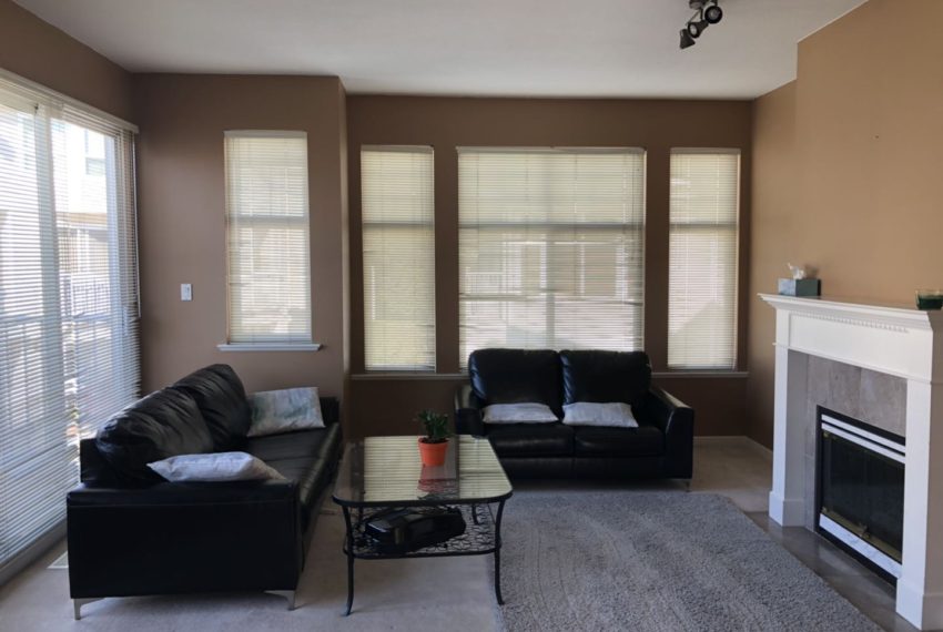 For Share: 2 Bed Townhouse in Richmond (Near McLean Park) 分租:列治文2睡房 聯排別墅(近McLean公園) | Selling & Managing Vancouver Real Estate