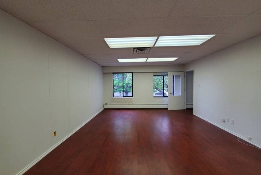 For Lease : Office Near YVR Airport @Vancouver West 温西近机场办公室出租 | Selling & Managing Vancouver Real Estate