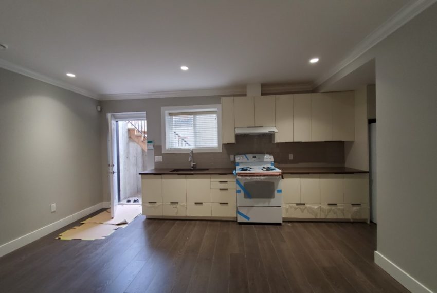 Rented: Brand NEW 2 Bed 1 Bath Basement Suite in Burnaby (Near Alpha Secondary) 全新本那比宽敞明亮2睡房1衛浴獨立屋土库 | Selling & Managing Vancouver Real Estate