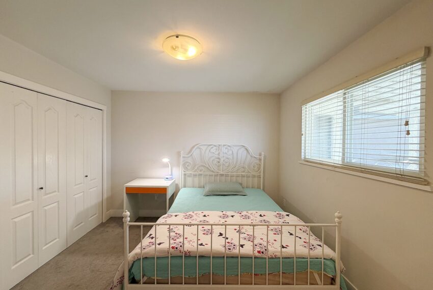 up_bed_12