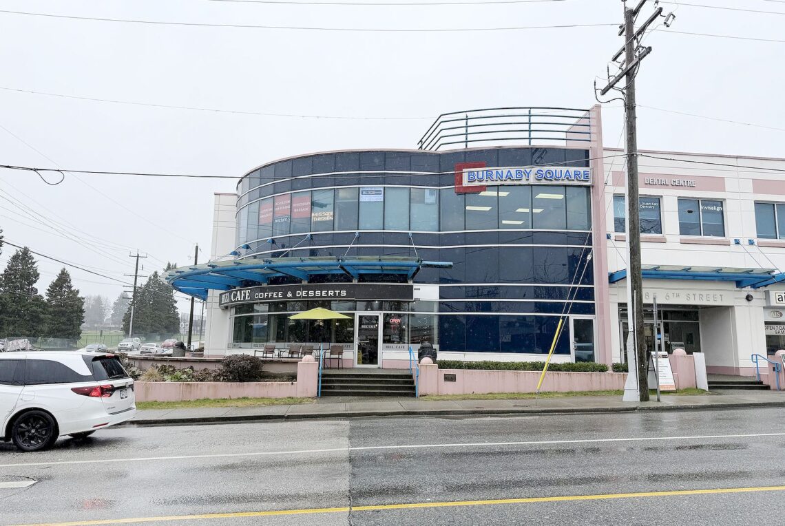Prime Medical/Professional Office at Burnaby Square Burnaby Square 優質醫療/專業辦公室 | Selling & Managing Vancouver Real Estate